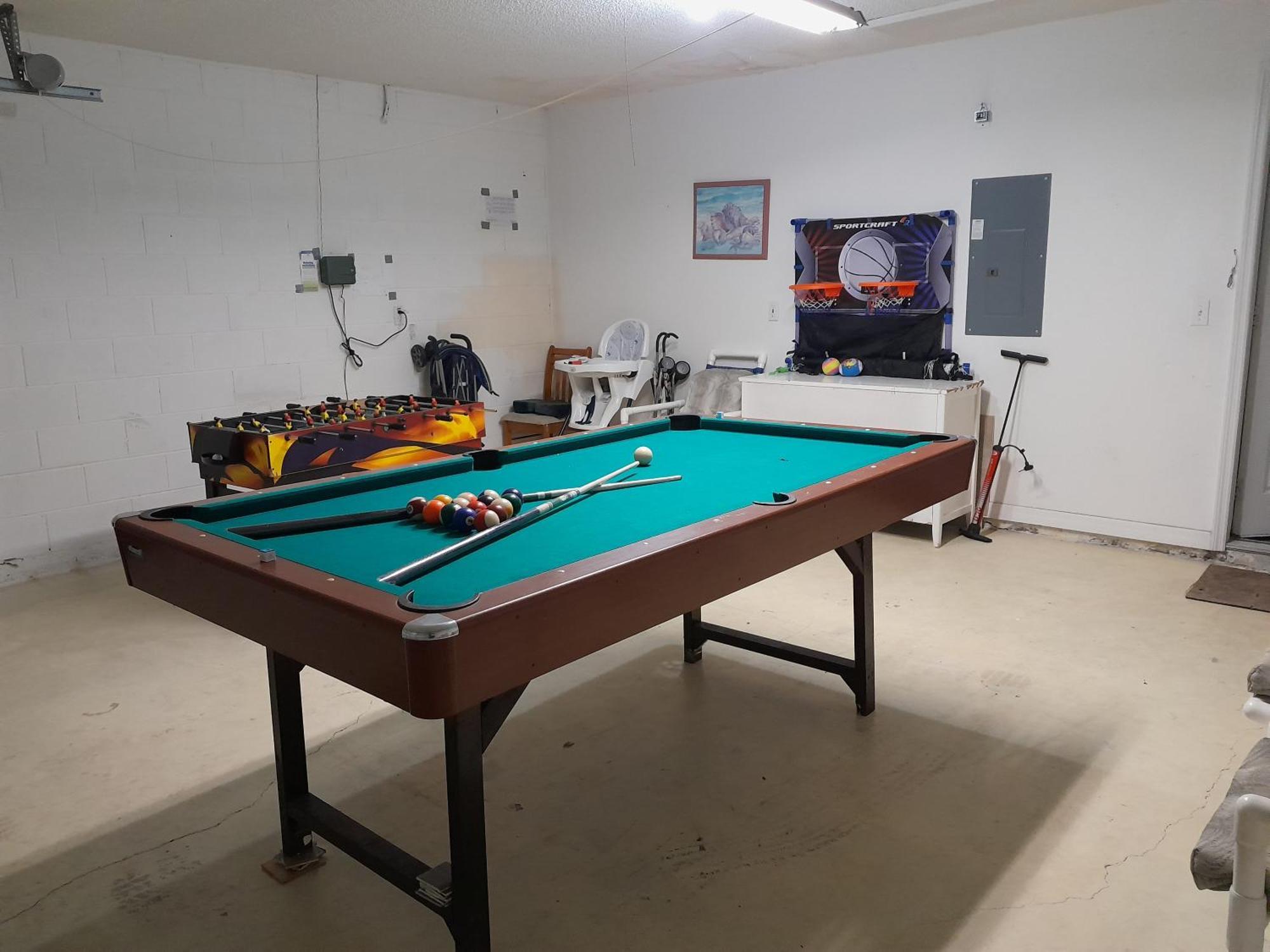 Three-Bedroom House In Clear Creek オーランド エクステリア 写真
