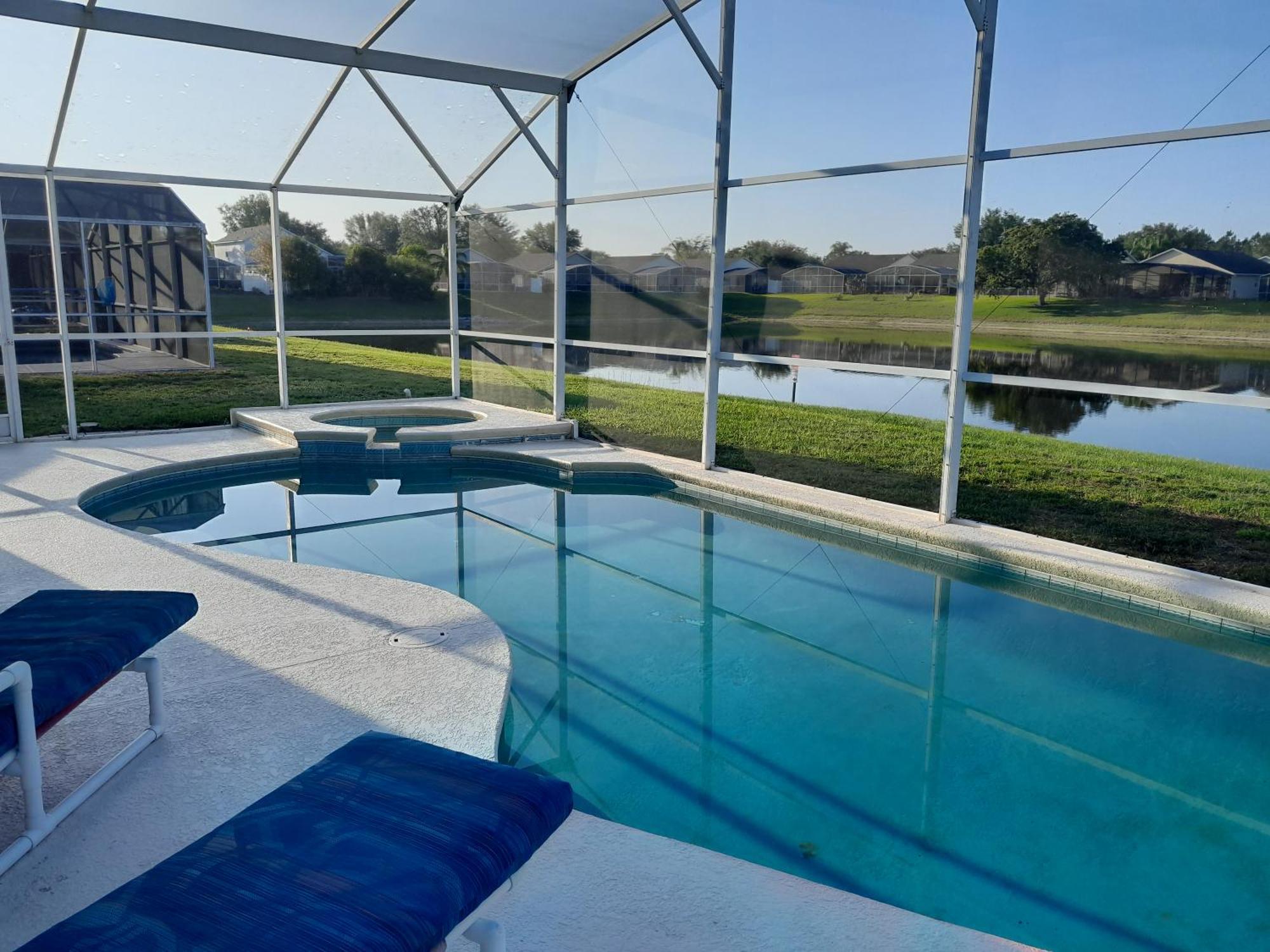 Three-Bedroom House In Clear Creek オーランド エクステリア 写真